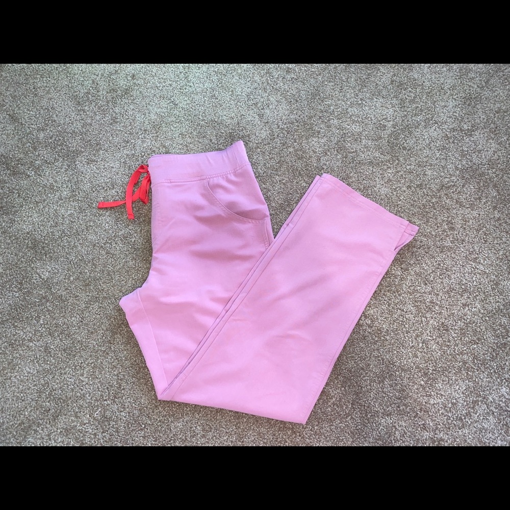 Figs Cade Cargo pant chalk pink - medium